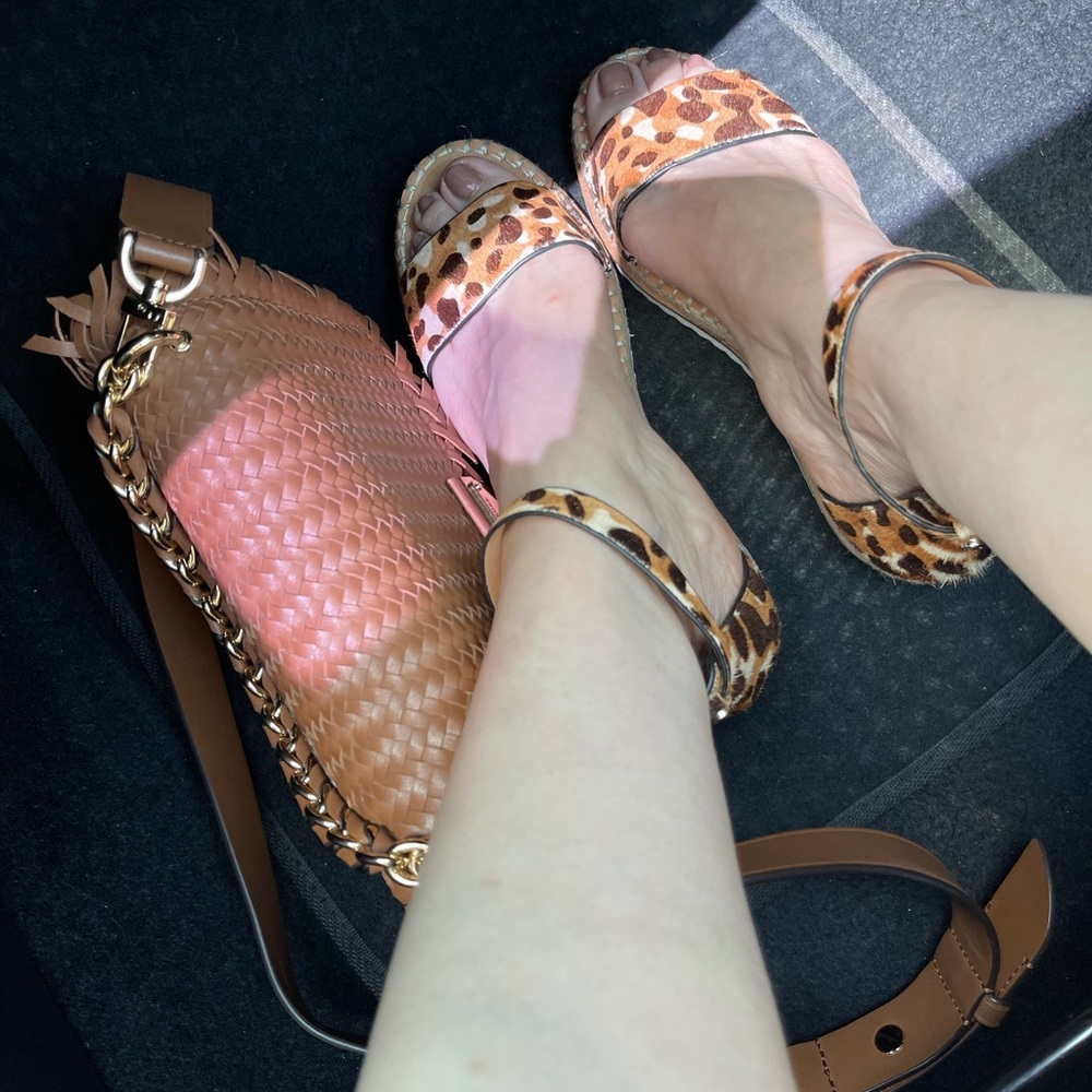 Meet your Posher, Ana